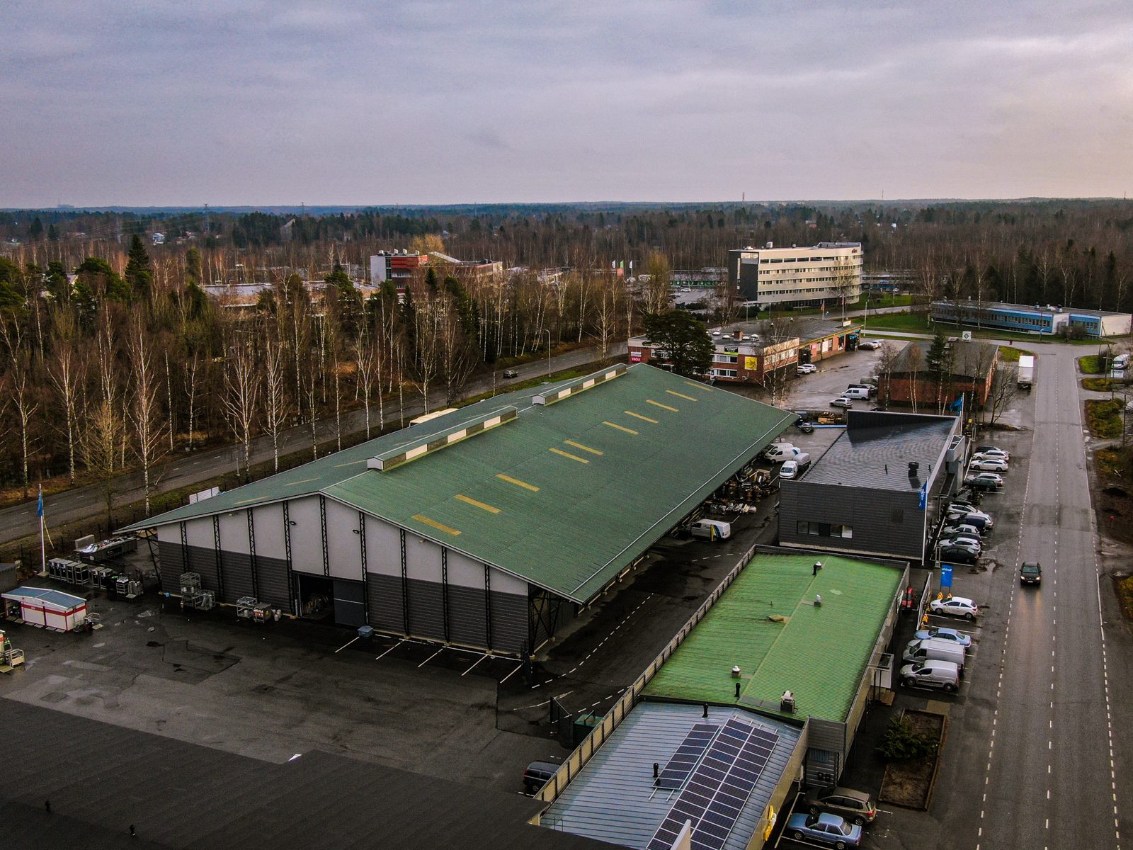 Flygbild över lagerhallen på Mjölnaregatan 19